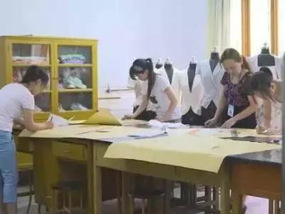 服装制作与营销专业