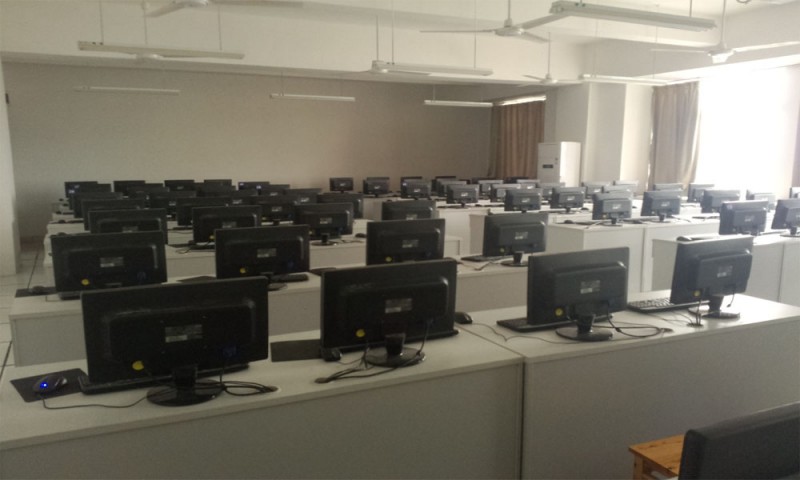 重庆能源职业学院 