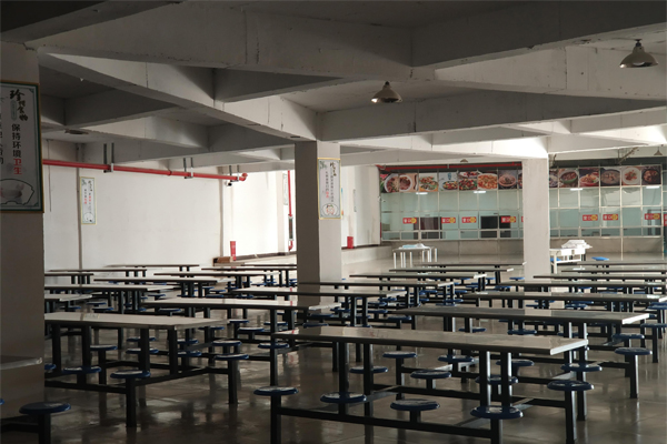 贵州邮电学校