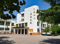 渭南市铁路自立中学