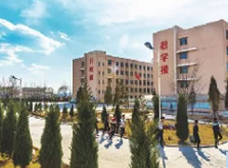 晋城市华洋职业中学校