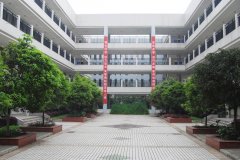 成都市新都香城中学