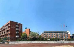 广元市树人中学