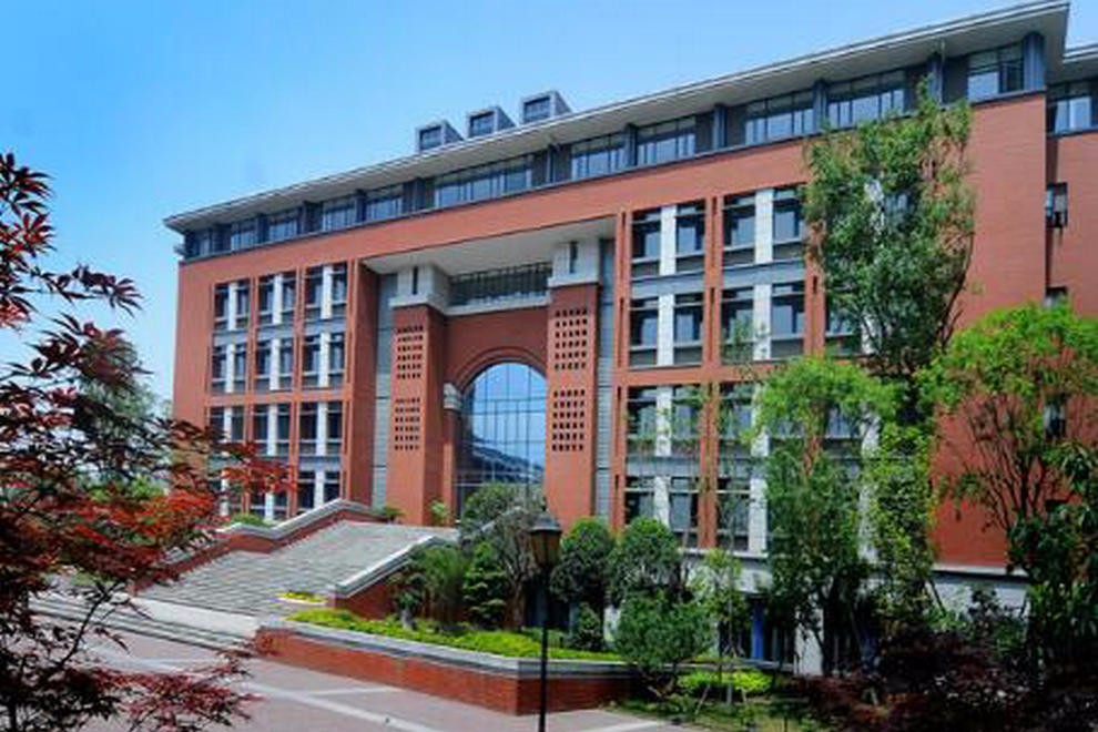 成都七中国际部