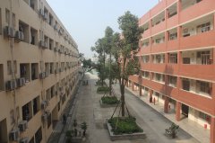 邛崃市强项实验学校