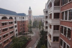 四川博睿特外国语学校