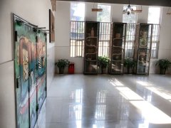 四川省崇州市蜀城中学