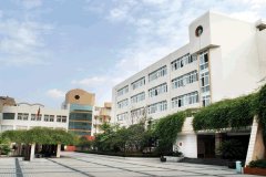 四川省成都列五中学