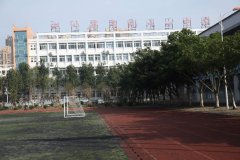 四川省东汽八一中学