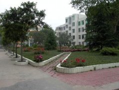 四川省峨眉第二中学校