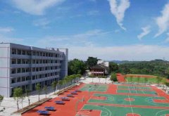 四川省南充龙门中学