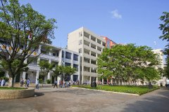 西昌市第六中学