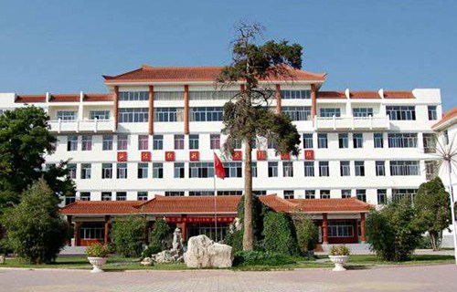 烟台福山区技工学校