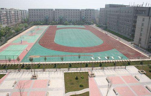 诸城市高级技工学校