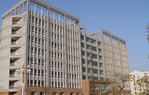 诸城市高级技工学校
