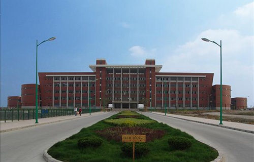 安丘职业中等专业学校