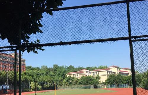 济宁任城区卫生学校