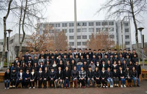 山东轻工美术学校