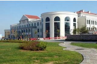 青岛电子信息技术学校