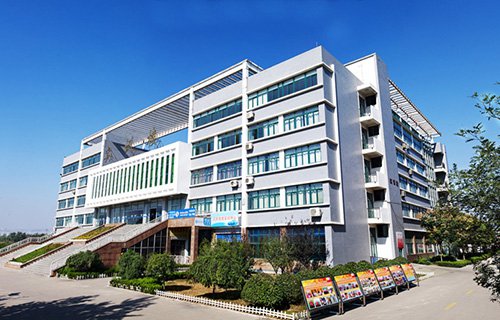 山东世纪艺术学校