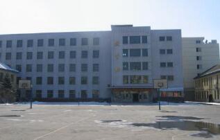山东医科大学卫生学校