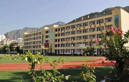 济宁第一职业中专