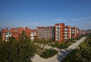 山东龙口市南山职业中等专业学校