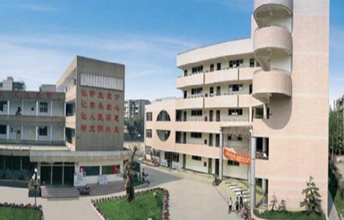 滕州高级职业学校