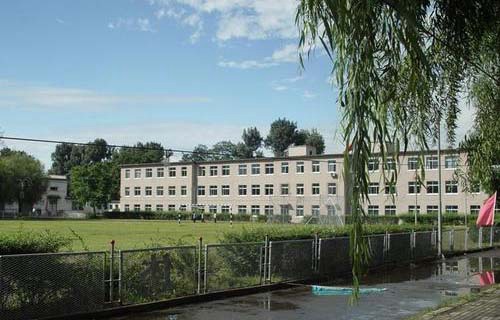 枣庄台儿庄区职业中专