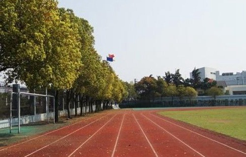 山东梁山县技工学校