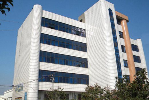 湖北潜江卫生学校
