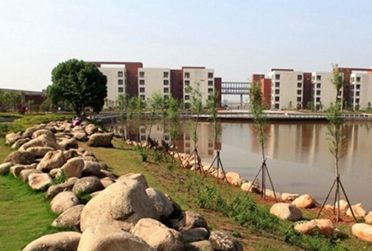 聊城交通技工学校