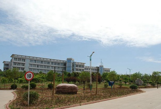 开封现代科技中等职业技术学校