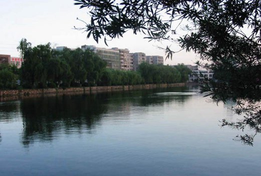 武汉机电工程学校