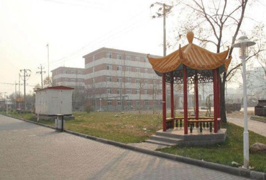 湖北汽车工业实验技工学校