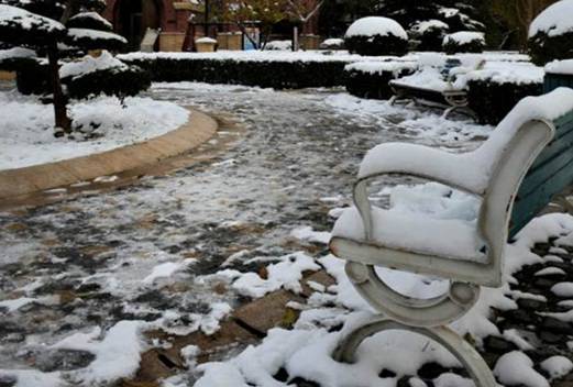 湖北汽车工业实验技工学校