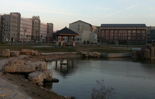 河南艺术职业学院