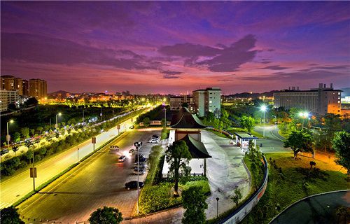 广东创新科技职业学院