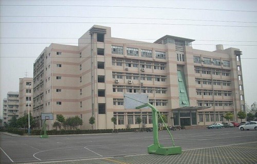 湖北体育运动学校
