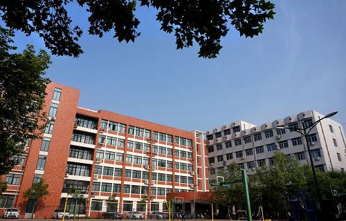 河南工业设计学校