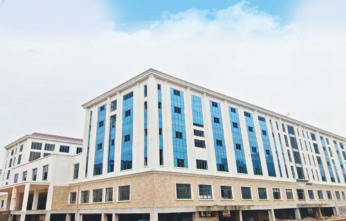 衡阳中南科技财经管理学校