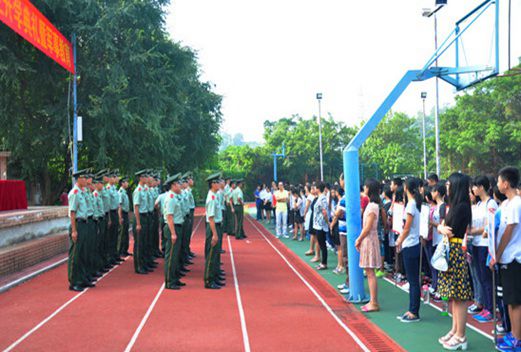 广东江门中医药学校