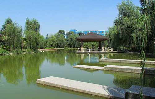 成都郫县希望职业学校