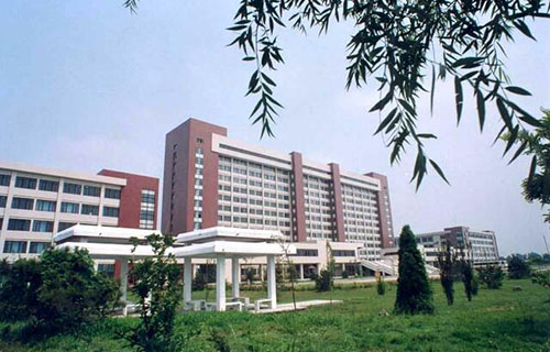 四川体育运动学校