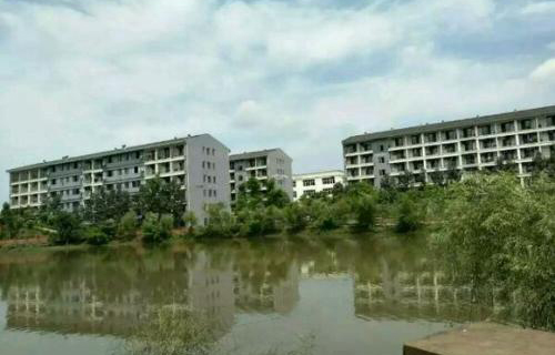 合江少岷职业技术学校