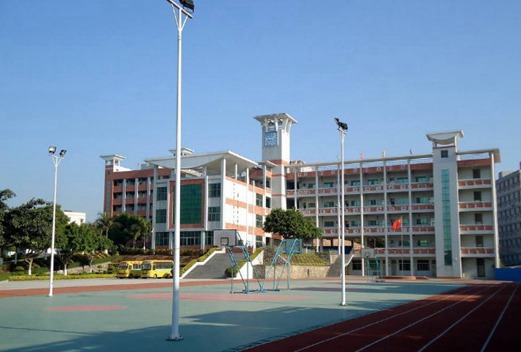 中山工贸技工学校