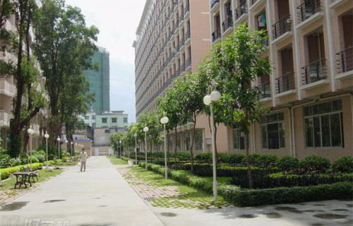 成都成医一附院护士学校