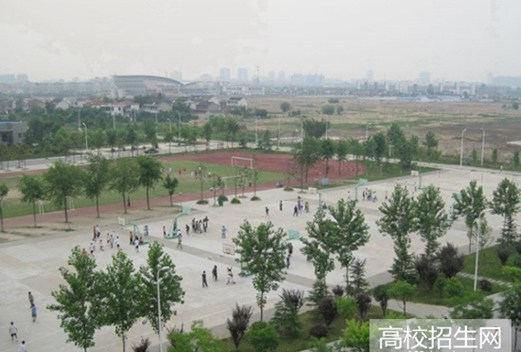 达州萼山职业技术学校