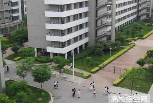 达州萼山职业技术学校