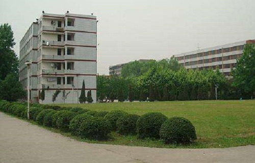 内江川威技工学校